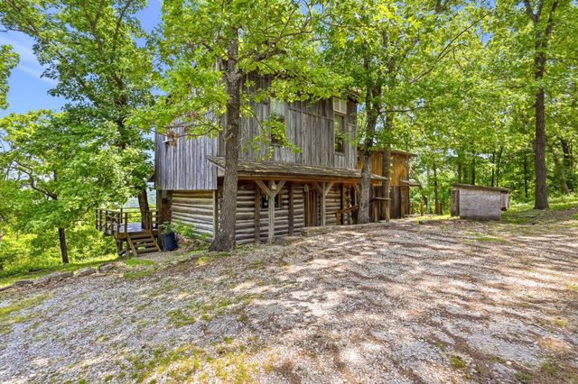 21006 State Highway E, Eagle Rock, MO 65641