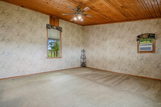 21006 State Highway E, Eagle Rock, MO 65641