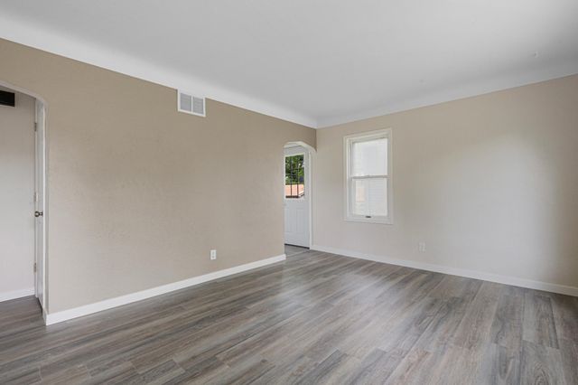 4440 7th Street NE, Columbia Heights, MN 55421