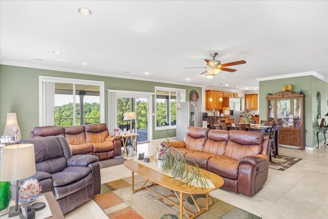 1779 Walden Ridge Rd, Manchester, TN 37355