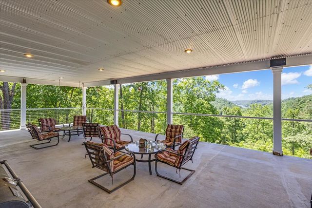 1779 Walden Ridge Rd, Manchester, TN 37355