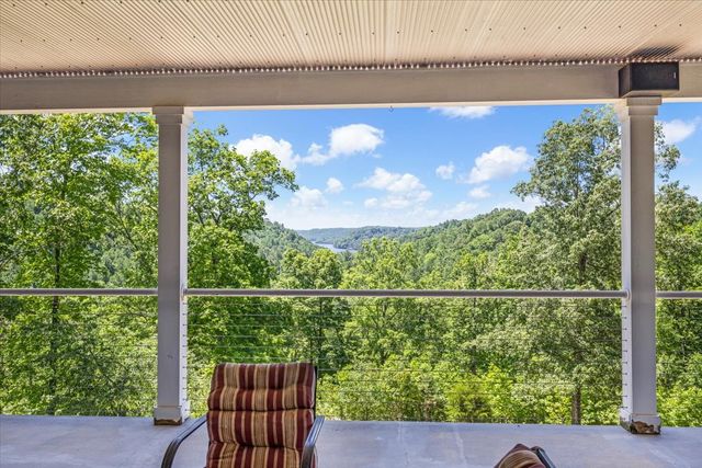 1779 Walden Ridge Rd, Manchester, TN 37355