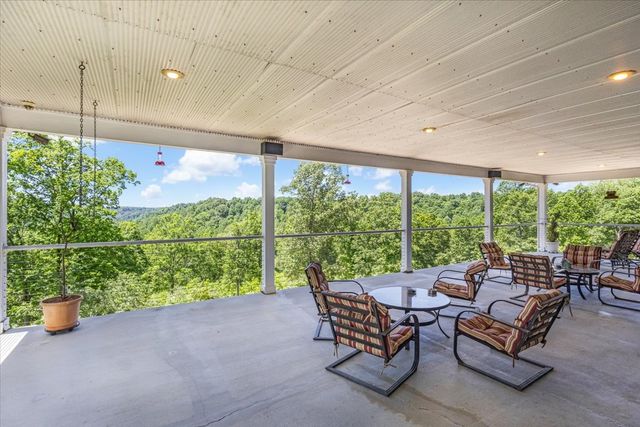 1779 Walden Ridge Rd, Manchester, TN 37355