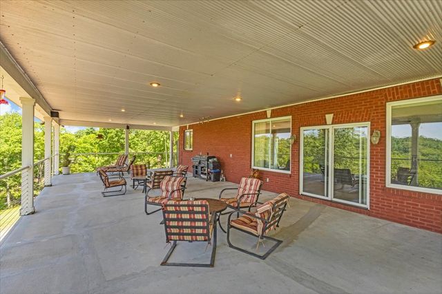 1779 Walden Ridge Rd, Manchester, TN 37355