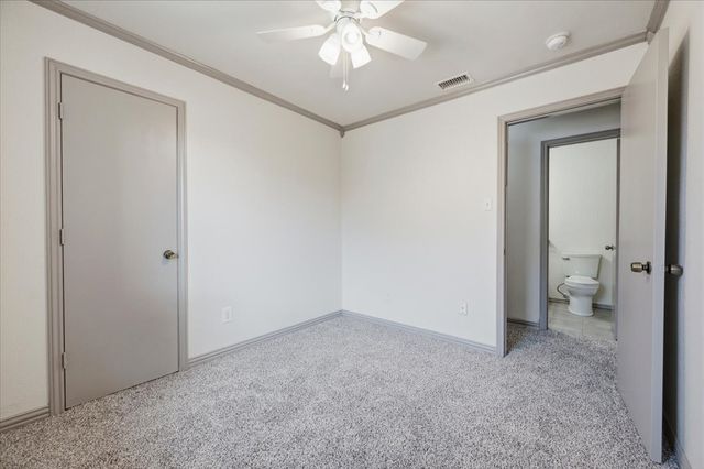814 Rock Creek Drive, Euless, TX 76039