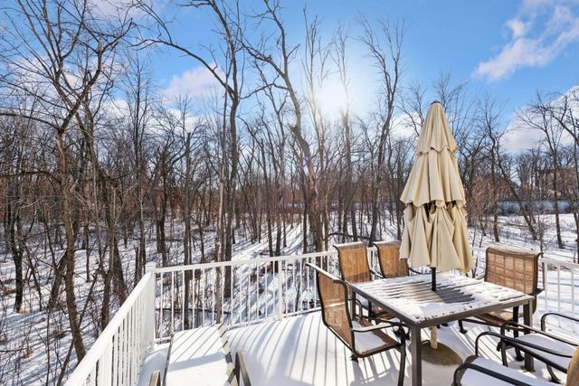 15525 52nd Place N, Plymouth, MN 55446