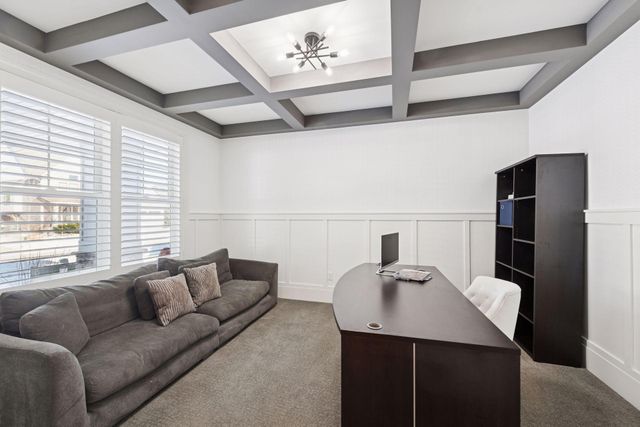 15525 52nd Place N, Plymouth, MN 55446