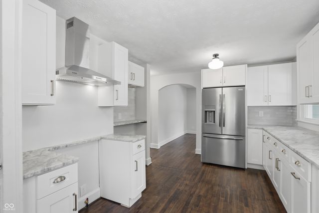 4102 E 11th Street, Indianapolis, IN 46201