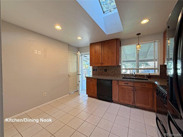3677 S Norfolk Way, Aurora, CO 80013