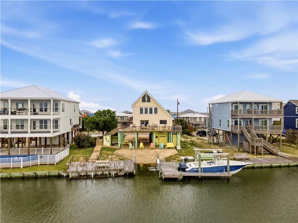 2206 Cadillac Avenue, Dauphin Island, AL 36528 — exterior