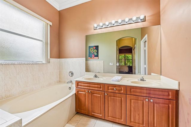 21401 SW 187th Avenue, Miami, FL 33187