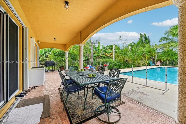 21401 SW 187th Avenue, Miami, FL 33187