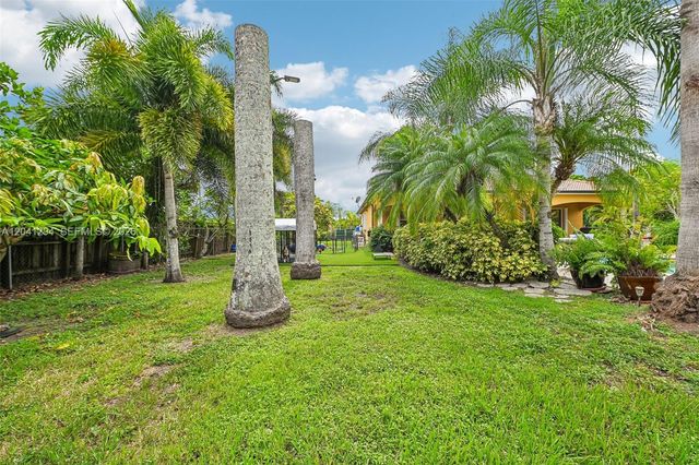 21401 SW 187th Avenue, Miami, FL 33187