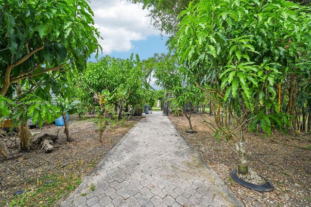 21401 SW 187th Avenue, Miami, FL 33187