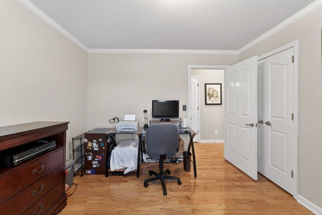 662 Brinkley Rd, Murfreesboro, TN 37128