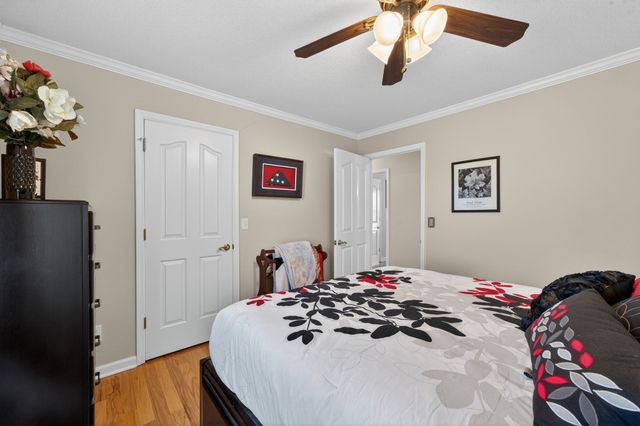 662 Brinkley Rd, Murfreesboro, TN 37128