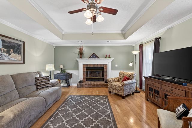 662 Brinkley Rd, Murfreesboro, TN 37128