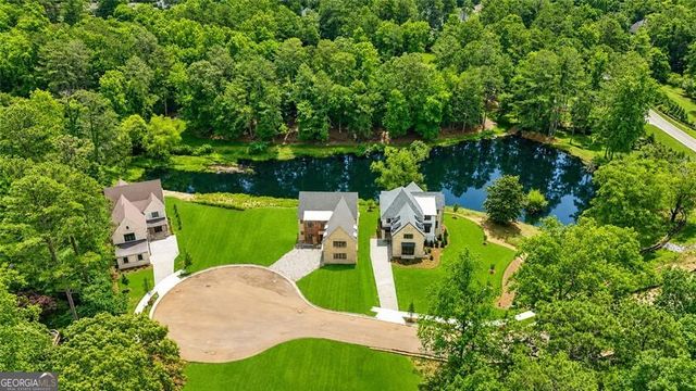 130 Lake Estates Drive, Roswell, GA 30075