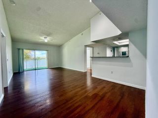 5041 Wiles Road 9-208, Coconut Creek, FL 33073