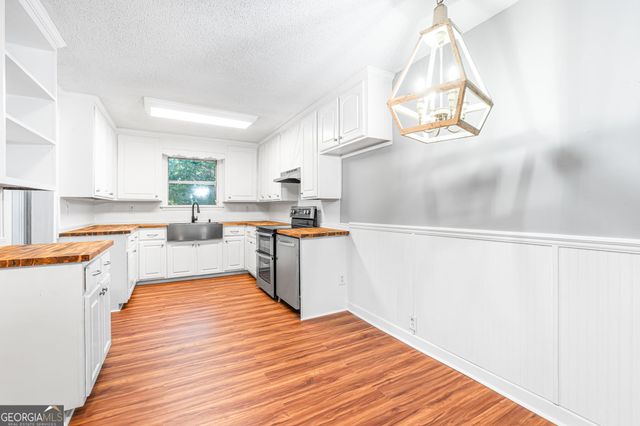 106 Howard Street, Byron, GA 31008