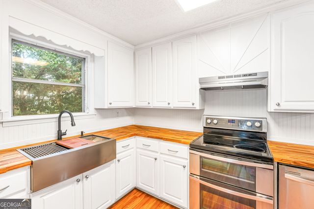 106 Howard Street, Byron, GA 31008