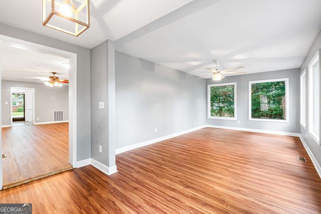 106 Howard Street, Byron, GA 31008