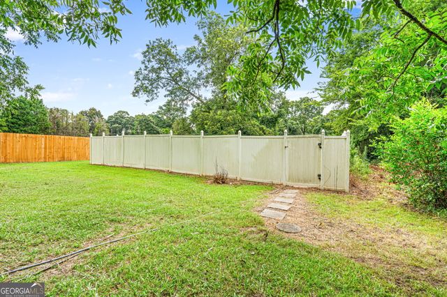 106 Howard Street, Byron, GA 31008