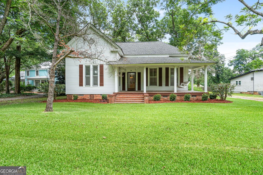 106 Howard Street, Byron, GA 31008