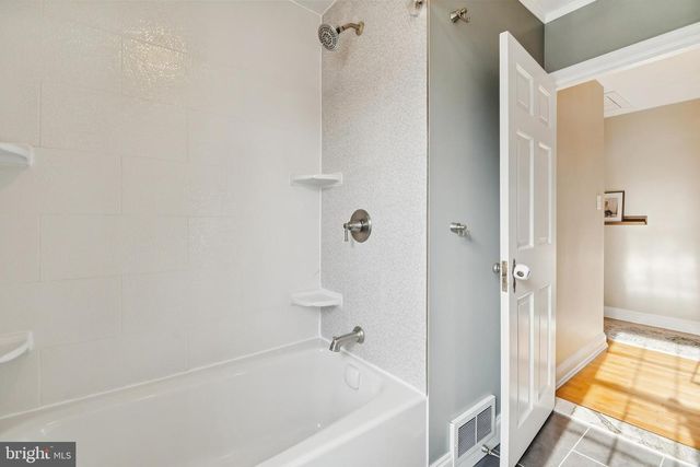 2620 HILLCREST AVE, Parkville, MD 21234