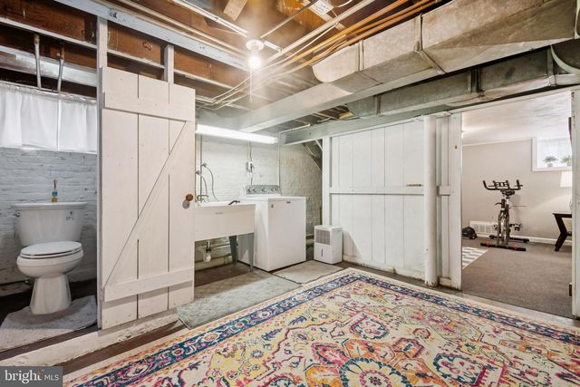 2620 HILLCREST AVE, Parkville, MD 21234