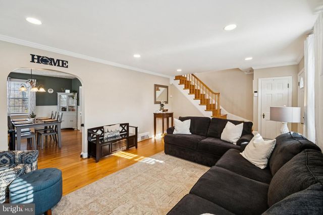 2620 HILLCREST AVE, Parkville, MD 21234