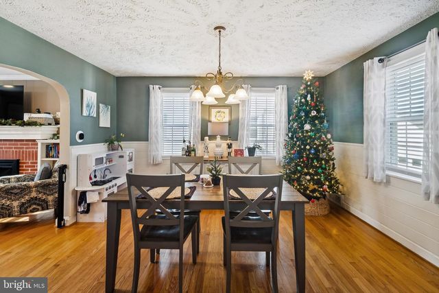 2620 HILLCREST AVE, Parkville, MD 21234