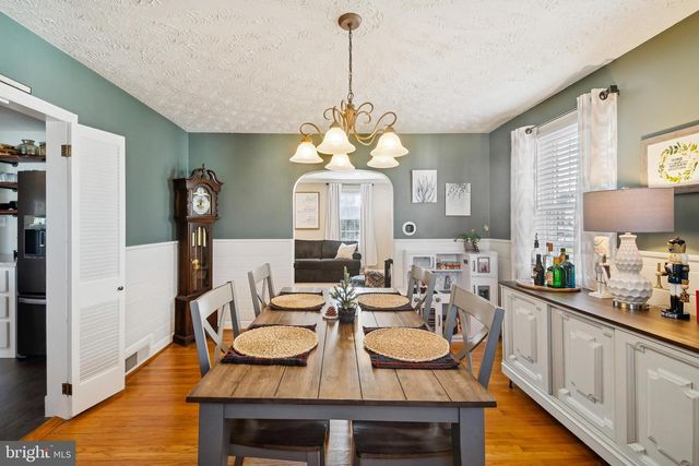 2620 HILLCREST AVE, Parkville, MD 21234