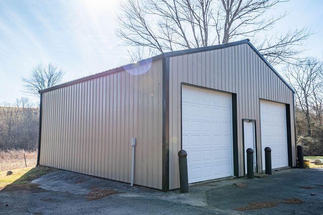 429 Old Danville Road, Lancaster, KY 40444