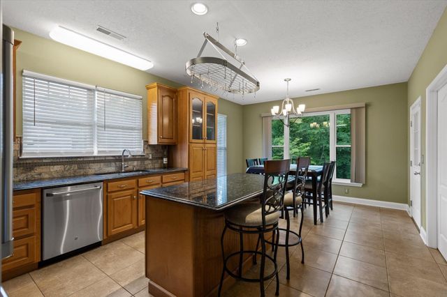 8818 Lazy River Drive, Harrison, TN 37341