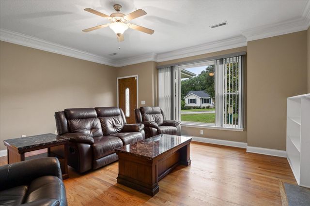 8818 Lazy River Drive, Harrison, TN 37341