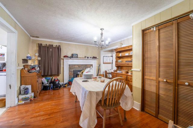 349 S Dade 163, Greenfield, MO 65661