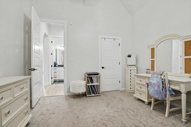 1610 W 115th Place S, Jenks, OK 74037