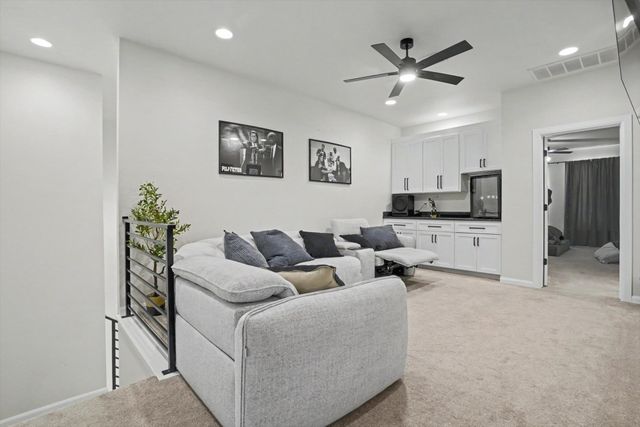 1610 W 115th Place S, Jenks, OK 74037