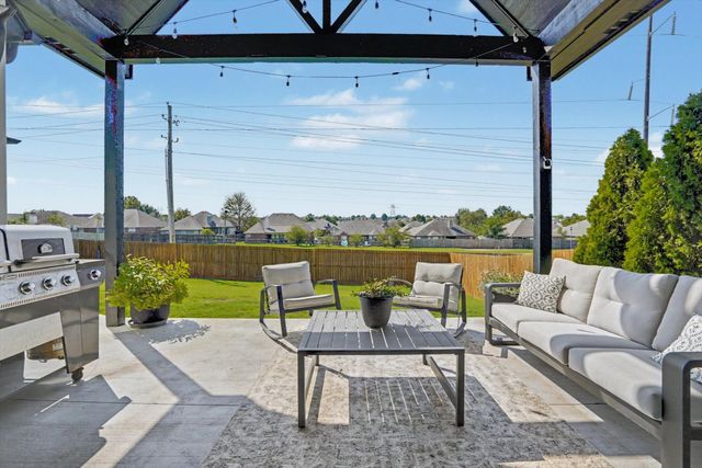 1610 W 115th Place S, Jenks, OK 74037