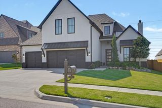 1610 W 115th Place S, Jenks, OK 74037