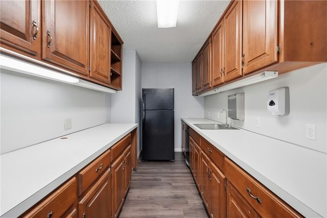 1102 W Poplar Place, Rogers, AR 72756