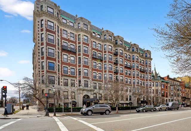 464 Commonwealth Ave 31, Boston, MA 02215