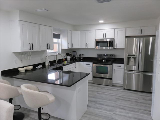 5401 SWEETWATER TERRACE CIRCLE 5401, Tampa, FL 33634