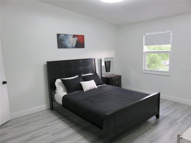 5401 SWEETWATER TERRACE CIRCLE 5401, Tampa, FL 33634