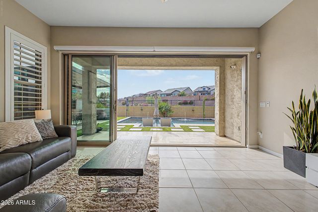 16414 S 8TH Way, Phoenix, AZ 85048