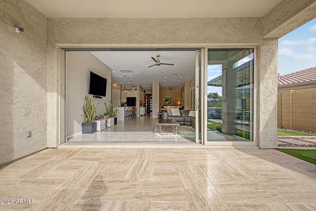 16414 S 8TH Way, Phoenix, AZ 85048