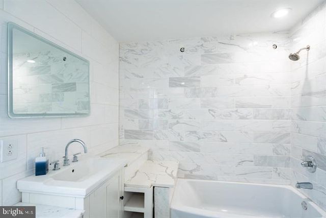 2621 FEDERAL ST, Philadelphia, PA 19146