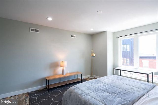 2621 FEDERAL ST, Philadelphia, PA 19146