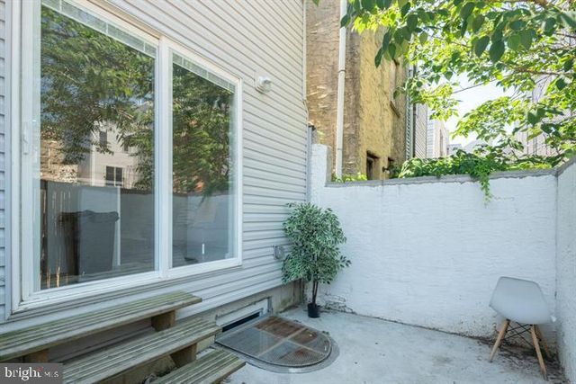 2621 FEDERAL ST, Philadelphia, PA 19146